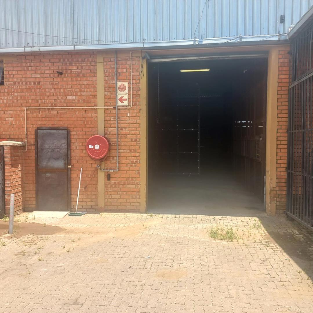 To Let commercial Property for Rent in Hamilton Free State